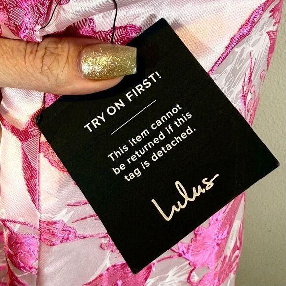 NWT Lulus With Passion Pink Floral Print Jacquard Sleeveless Maxi Dress Medium - Picture 7 of 13